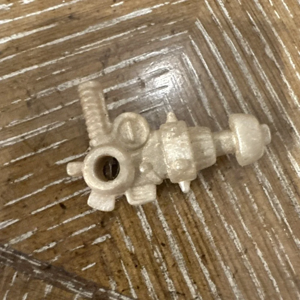 Vintage Bucky O'Hare‎ Dogstar Pistol Gun Accessory Part